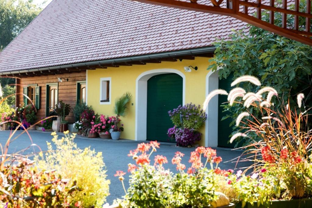 Weingut- Gaestezimmer Marko Leutschach Eksteriør bilde